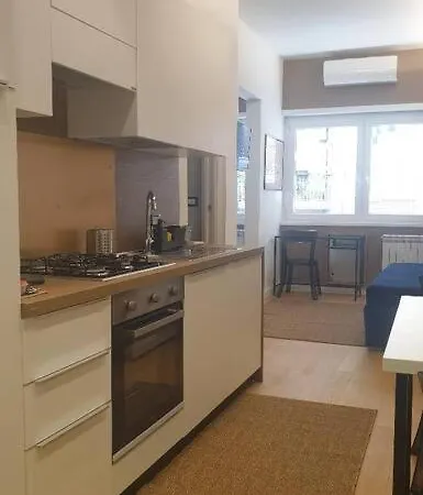 Raffinato Metro A Roma